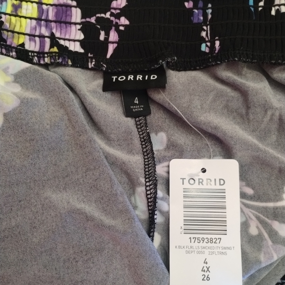 NWT Torrid women's plus size 4x off the shoulder  long sleeve blouse shirt top - Picture 5 of 6